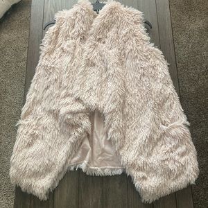 JOLT Faux Fur Vest.  XL With Pockets.